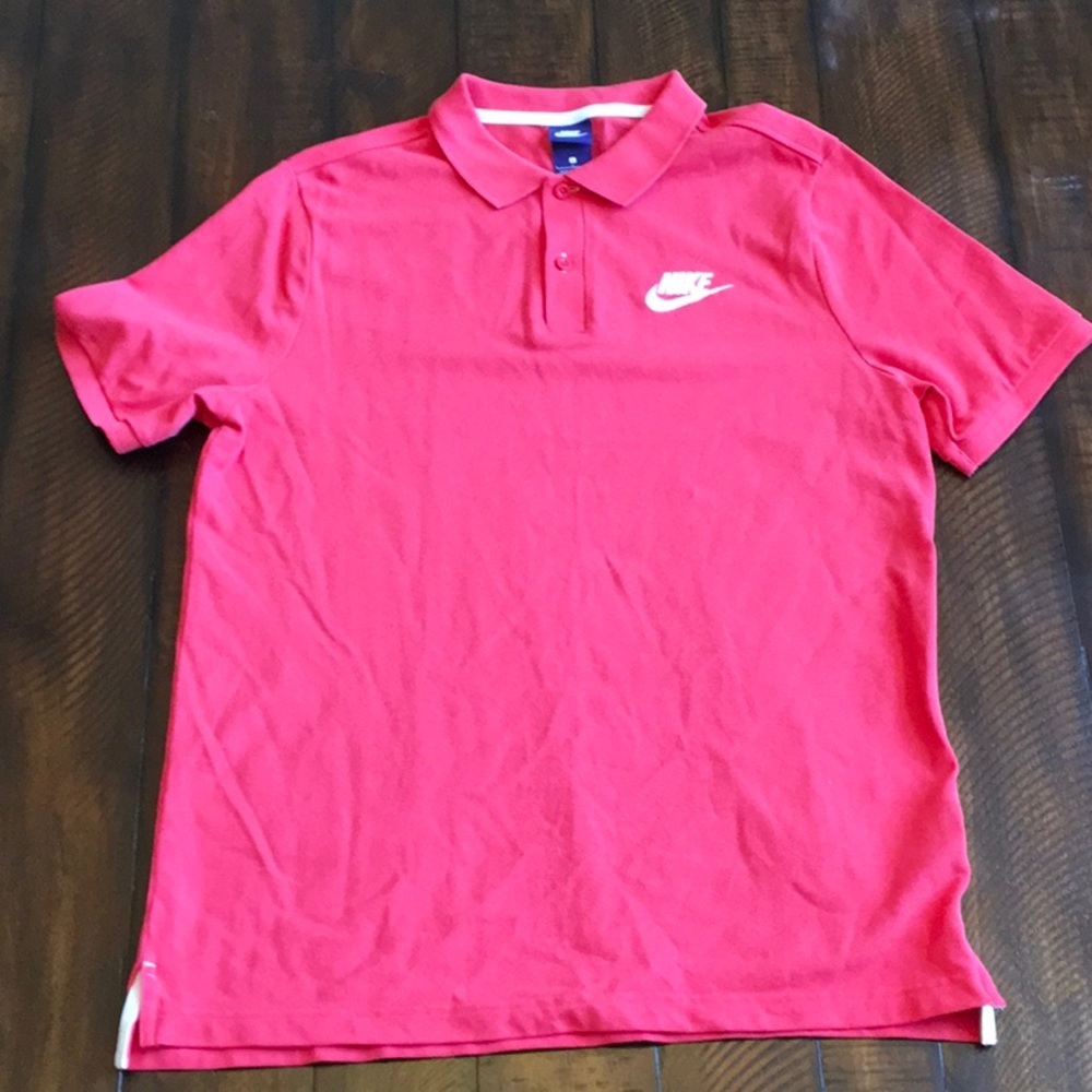 Nike Classic fit Polo, size Large